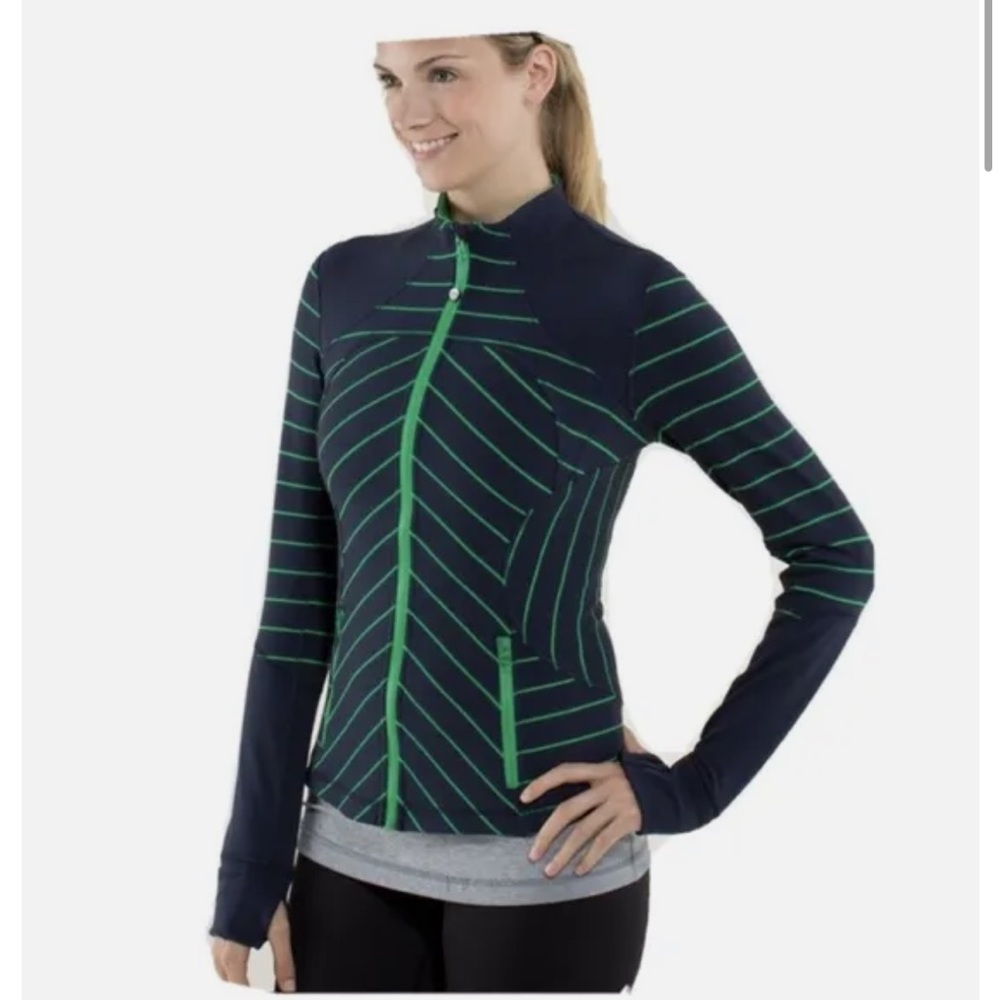 Lululemon Womens Forme Long sleeve athletic Zip Up Jacket Cuffins Navy Green 2